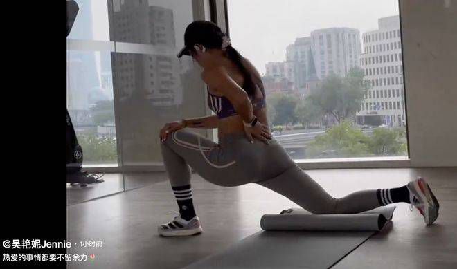 惩罚哭喊抽打花蒂疼痛蹂躏